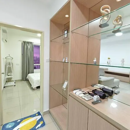 Space Themed Klcc View Condominium @ 6-8 Pax Kuala Lumpur Exterior photo